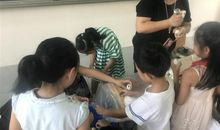 教室里的欢笑声