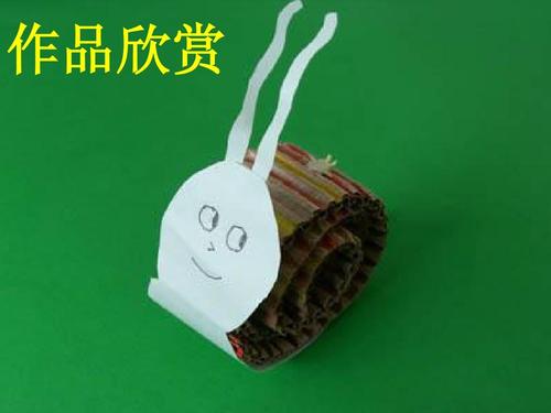 小蜗牛慢慢爬行