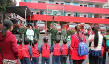 参观消防队有感