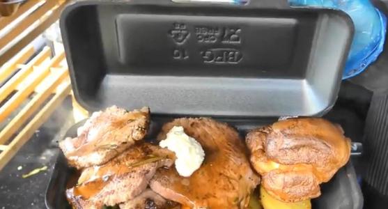 藏在饭盒里的爱