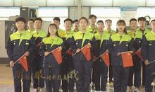 礼赞祖国颂豪情