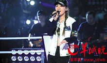 没想到我会上台唱歌