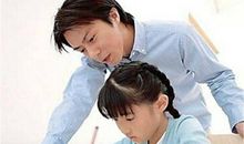 爸爸辅导我写作业