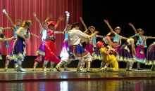 高雅艺术进校园活动