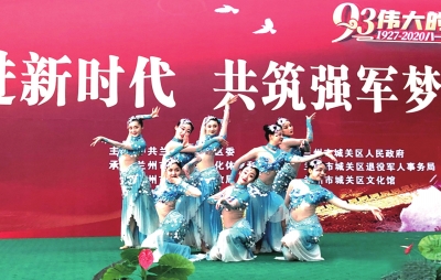 她值得我赞美