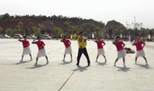 奶奶爱跳广场舞