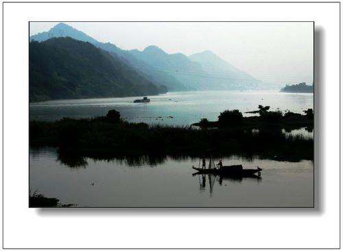 美丽的新安河