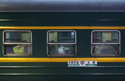 绿色火车