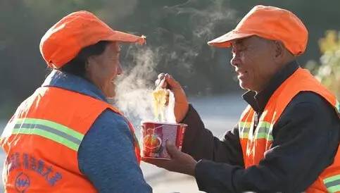 寒风中感动