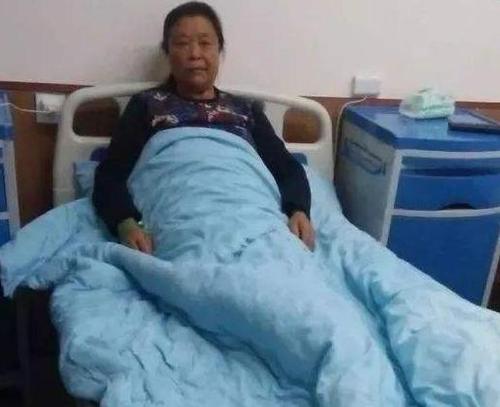 母亲病了