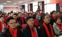 藏在围巾里的关爱