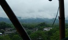 站在山顶的父爱