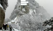 雪中爬华山