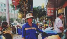 我们的榜样——环卫工人