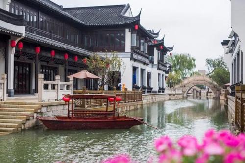简陋的房子·温馨旅馆