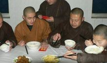 难忘的除夕聚会