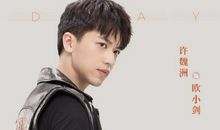 微微一笑，很自然