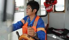 我要为环卫工人竖起大拇指