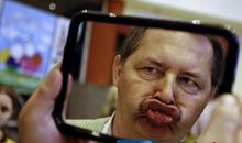 做鬼脸比赛作文