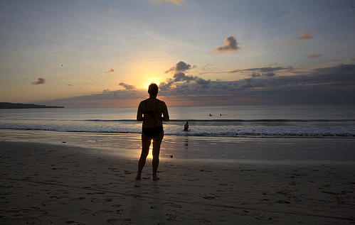 金巴兰海滩之旅