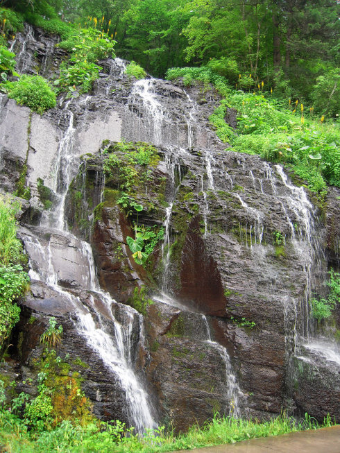 母亲的故乡九洞沟