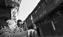 拉二胡的老大爷