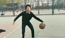 学打篮球