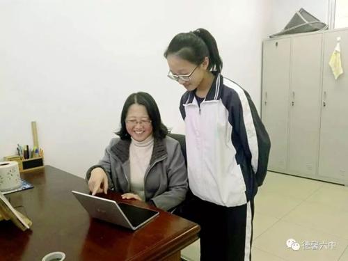 烦恼，和我一起成长