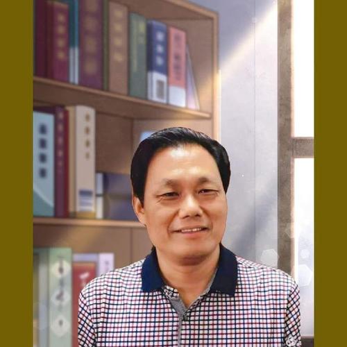 A和B面的周老师