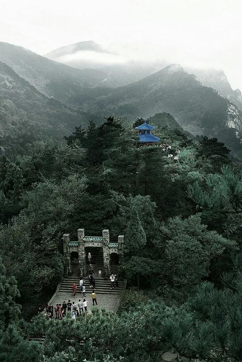 前往庐山