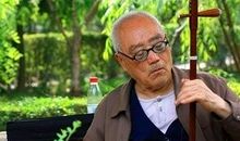 拉二胡的老人