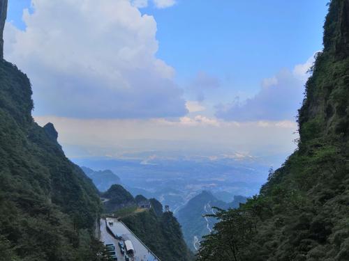 美丽的灵山