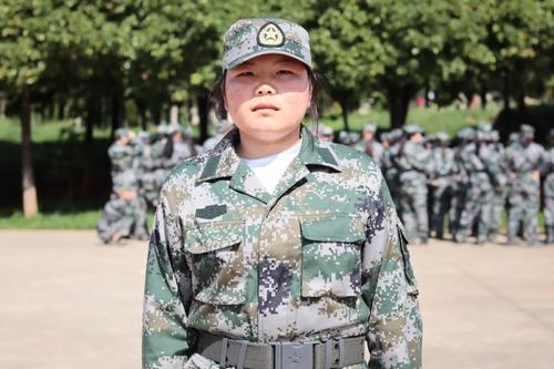 我尝到了军事训练的滋味