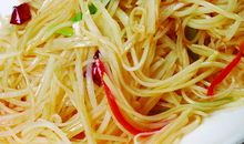 写酸辣土豆丝的作文