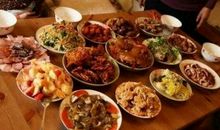 热闹的年夜饭