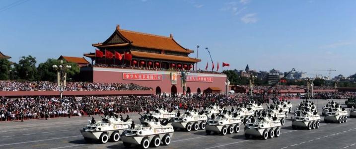 关于观看第70个国庆阅兵的思考