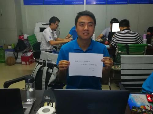 缺少月亮很明显