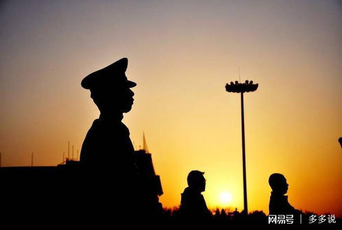 向我们的英雄致敬
