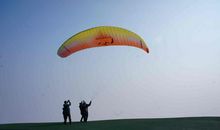 第一次玩滑翔伞