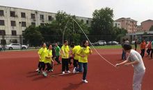 难忘的长绳比赛