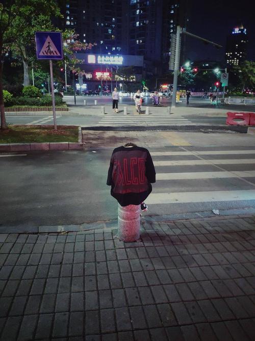 在路边现场的感觉