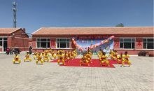 骆驼小学导游词