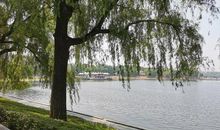 美丽动人的南湖