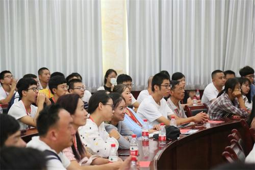 为学生建立梦想