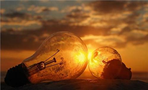 生活中的许多朋友