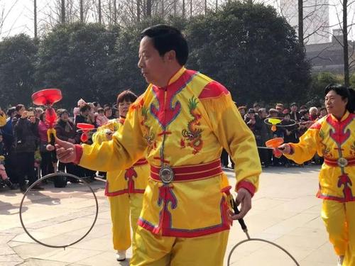 感受春节的民俗文化