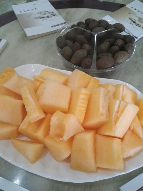 发黑的馅饼