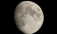 八月十五的月亮