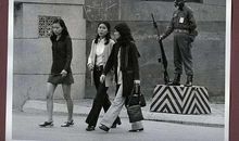 她陌生却又熟悉