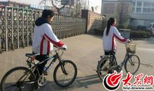 上学的单车